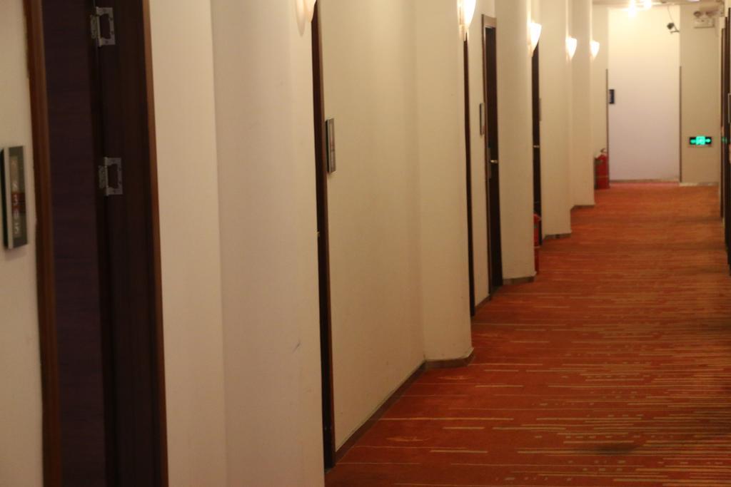Shanghai Yiting 6+E Hotel - Lujiazui Ngoại thất bức ảnh