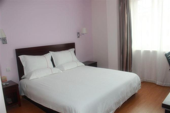 Shanghai Yiting 6+E Hotel - Lujiazui Phòng bức ảnh
